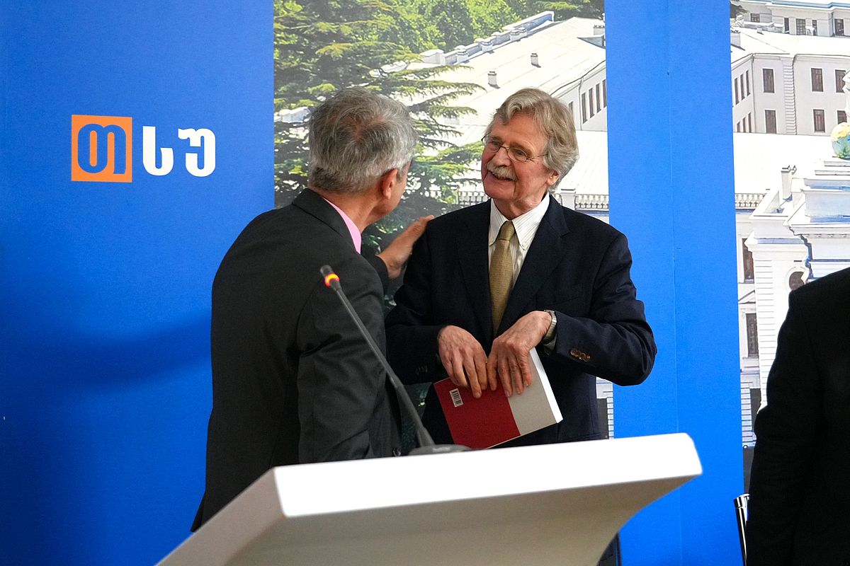 Festschrift zum 85. Geburtstag von Prof. Dr. Rolf Knieper