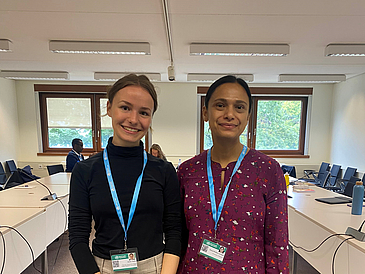 Promovendinnen Sophie Stützle und Sudeepa Khanal