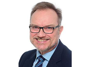 Profile picture of Professor Martin Missong