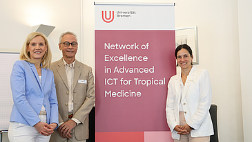 Jutta Günther, Peter Haddawy und Anna Förster bei der Eröffnung der DAAD Summer School im September 2024